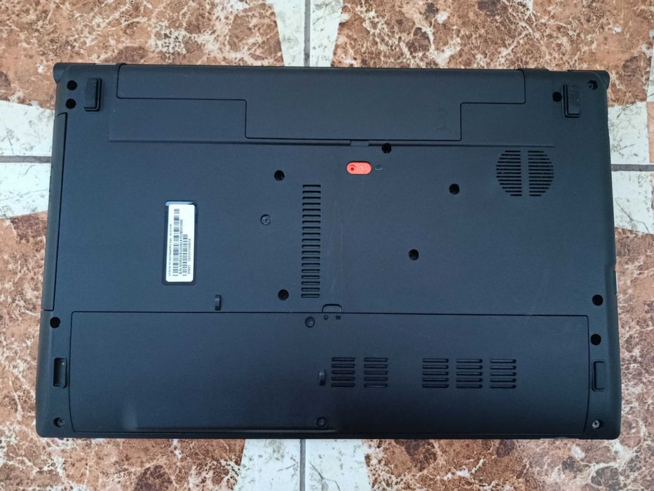 Acer (8GB+SSD 250GB+NVIDIA 630m+i3 3110m+15.6 HD) ігровий ноутбук