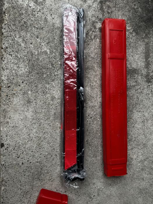 Знак аварійноі зупинки