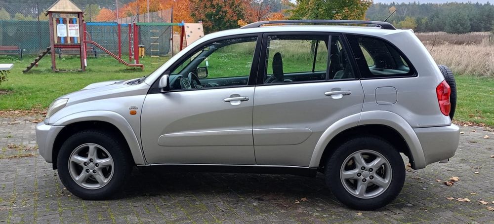 Toyota RAV4 2.0 d 4x4