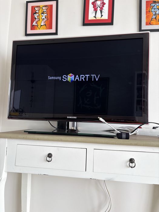TV Samsung 32” para peças ou reparação