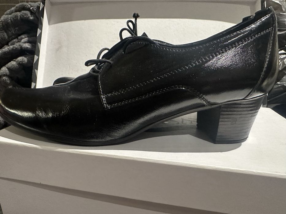 Ботинки женские Кожа р.39