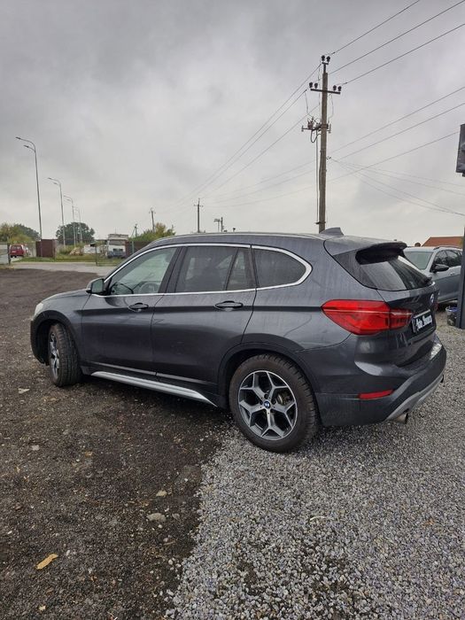 продам BMW X1 2016