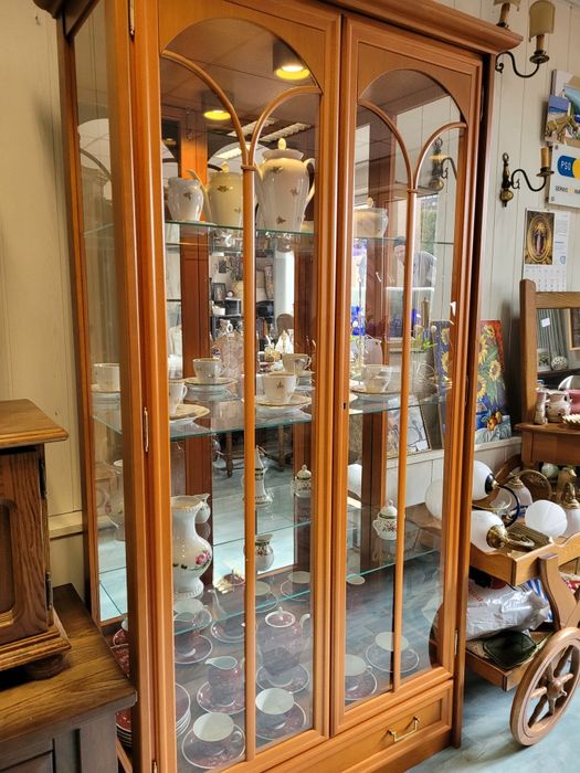 Witryna serwantka orzech calvados