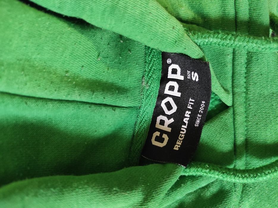 Кофта CROPP (зелена)