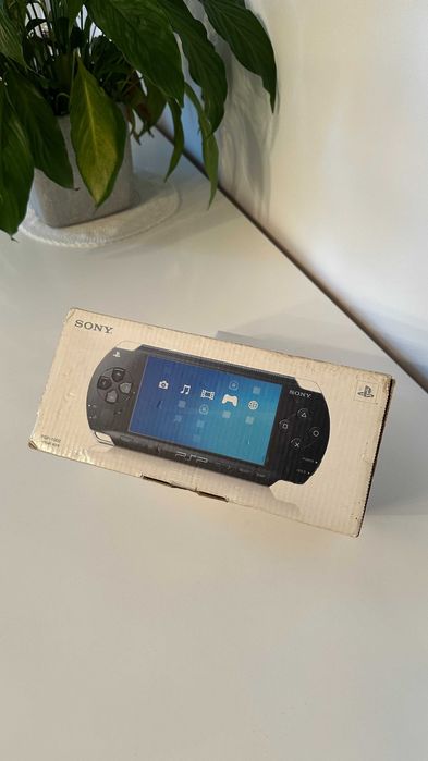 Sony PSP 1000 Desbloqueada + Carregador + Cartão Memória