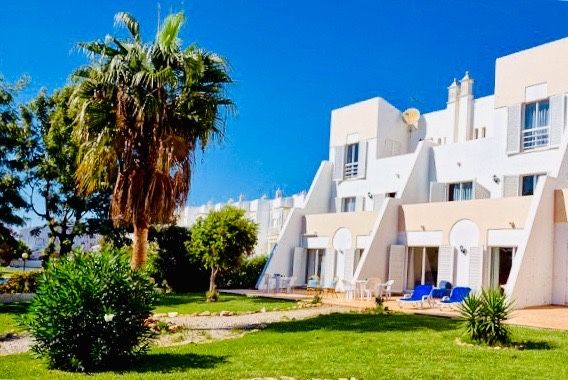 Moradia T3 Condomìnio privado na Praia da Galé - Fèrias