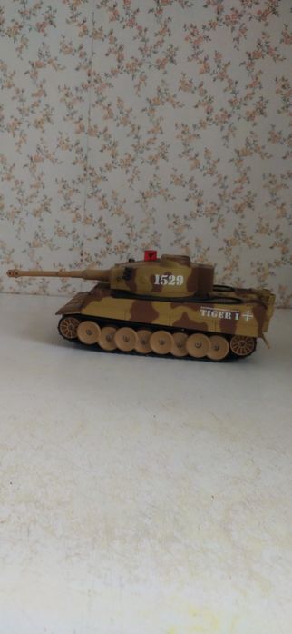 Радиоуправляемый танк "Тигр".