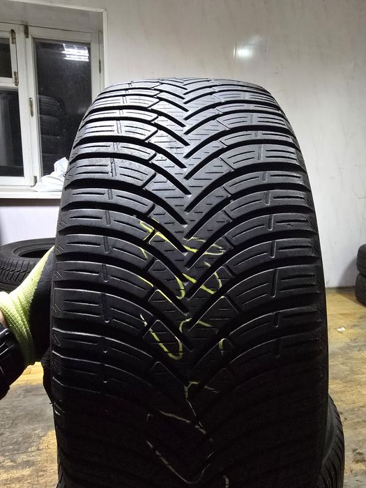 235/45R18 Kleber Quadraxer 2