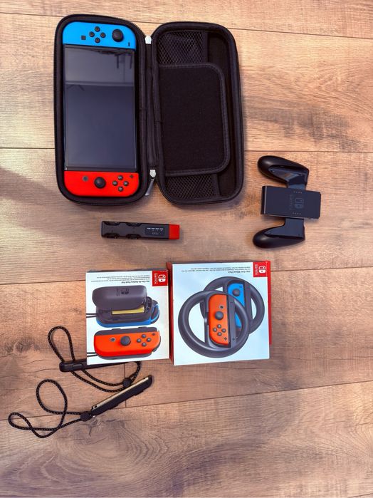 Nintendo Switch OLED zestaw.