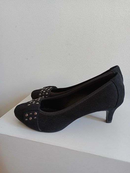Buty damskie czółenka Ariane rozmiar 38.