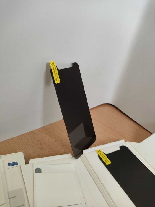 Zestaw 2x Szkło Hartowane Syncwire do iPhone XR / 11 + ramka montażowa