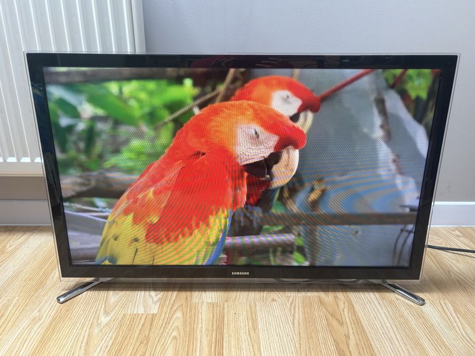 Телевізор  Samsung UE32F4500AK [ SMART TV  / T2 / HD ]