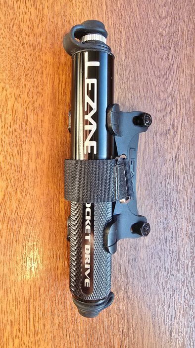 Pompka Lezyne Pocket Drive