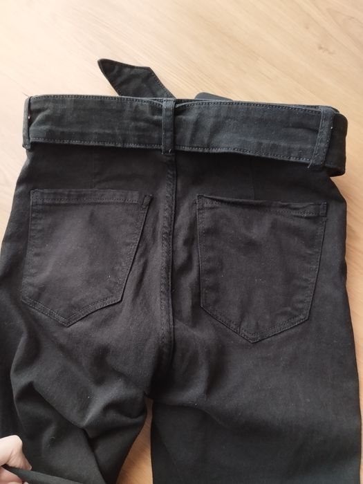 Calças Bershka s