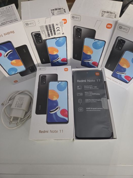 Redmi note 11 4/64 комплект чохол зарядка кабель