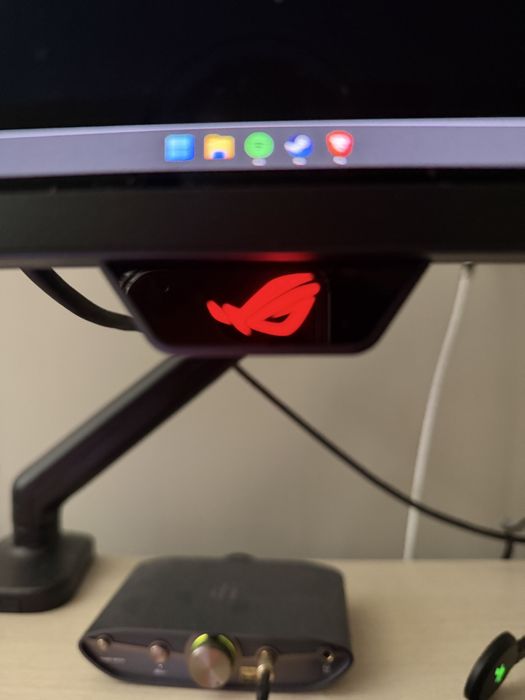 4k - 240hz - 27cali - PG27UCDM