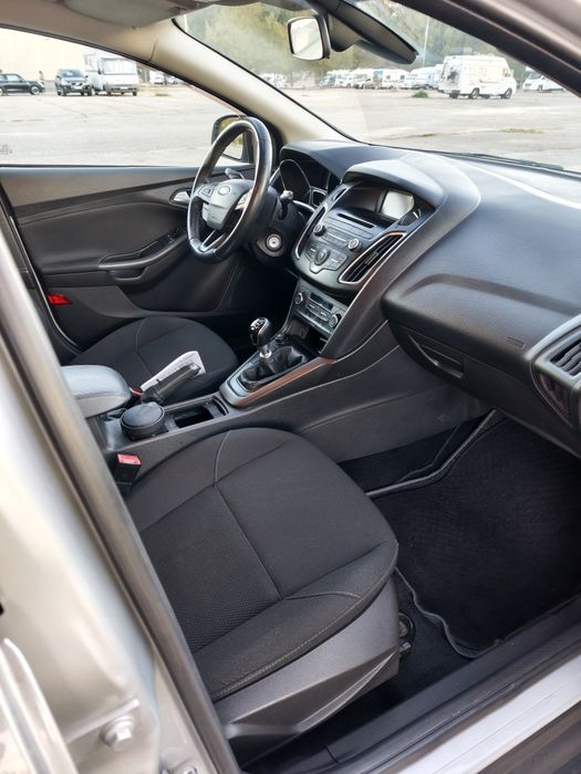 Ford focus SW 1.5 TCDI — photo 4