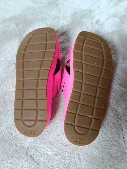 Klapki damskie UGG