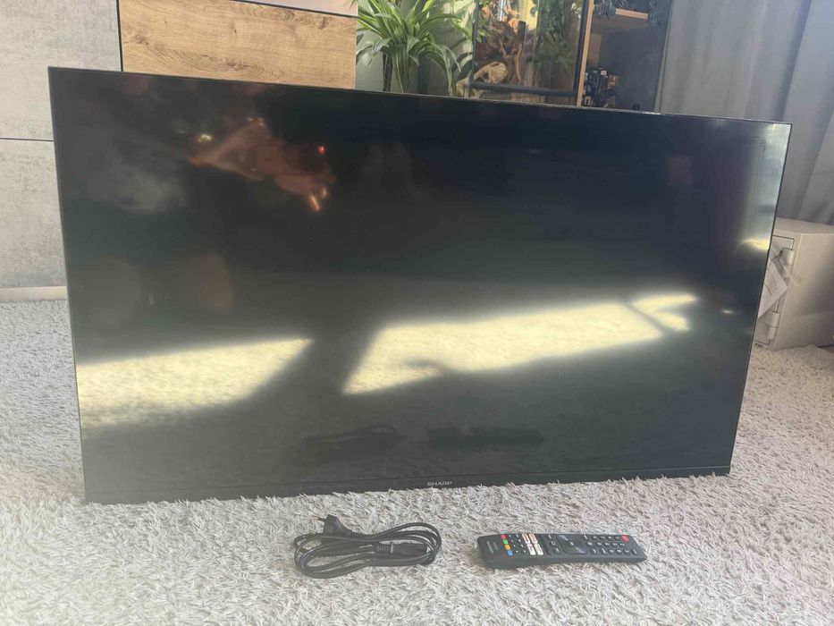 Telewizor sharp 40 cali
