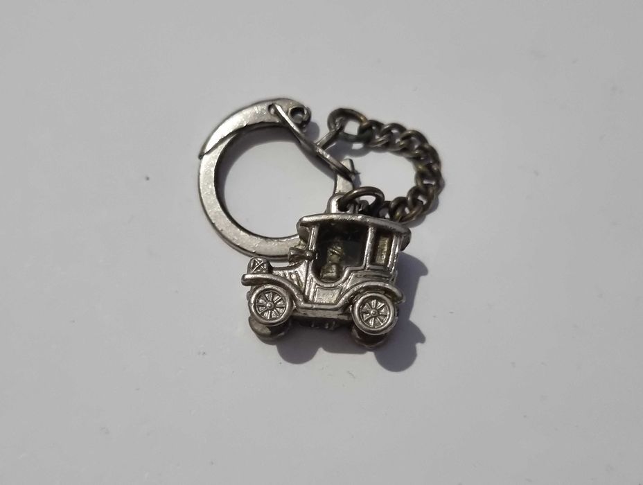 Calhambeque - Porta Chaves em metal, dos anos 60