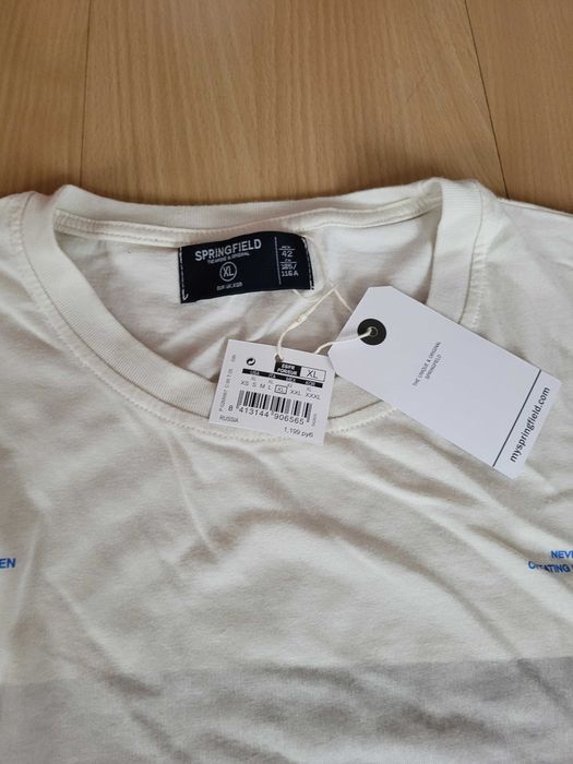 Koszulka t-shirt ecru, rozmiar XL, marki Springfield.