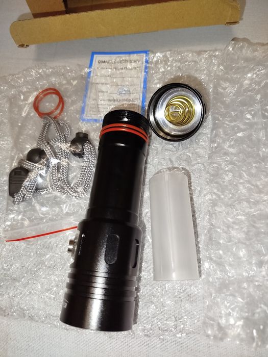 Подводный фонарь XML -2