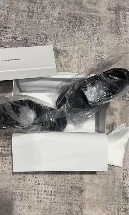 Balenciaga arena low