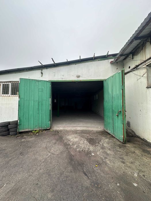 Склад-офіс у центрі міста 3500 м2
