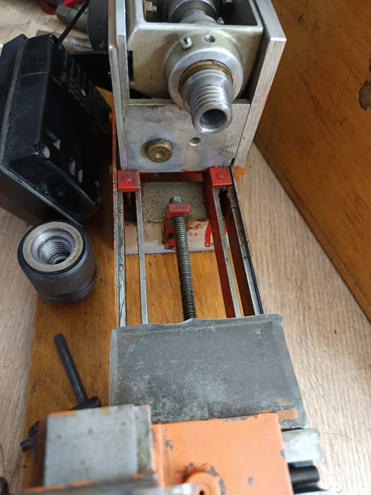 Tokareczka tokarka do metalu