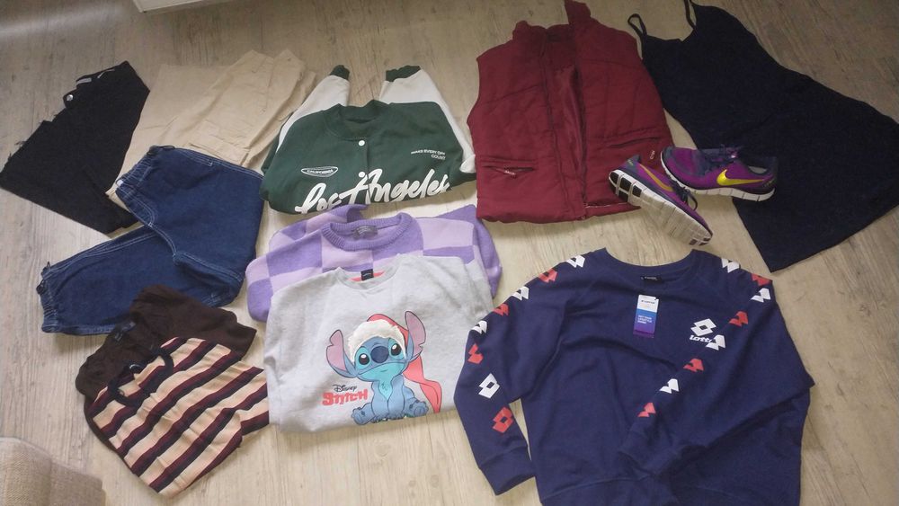 Nowe i używane markowe dla nastolatki 158/160 adidas NIKE Lotto Stich