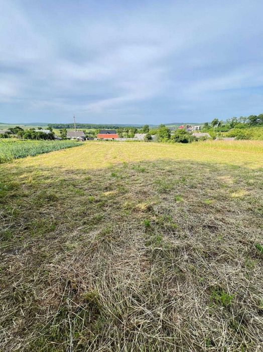 Продається 2-поверховий будинок с. Коросне, біля Перемишлян