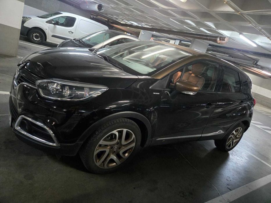 Renaut kaptur auto
