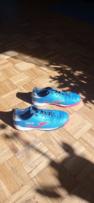 Buty halówki do piłki nożnej Joma roz. 36