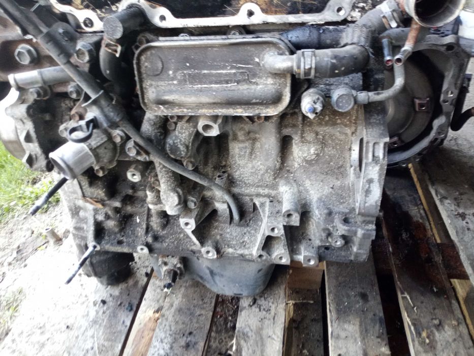 toyota RAV4 IV 2013- 2,2 d-cat silnik słupek