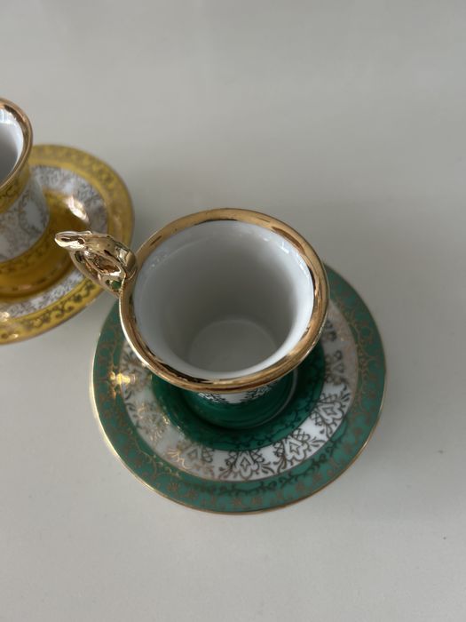 2 chavenas de café vintage dourado verde e amarelo