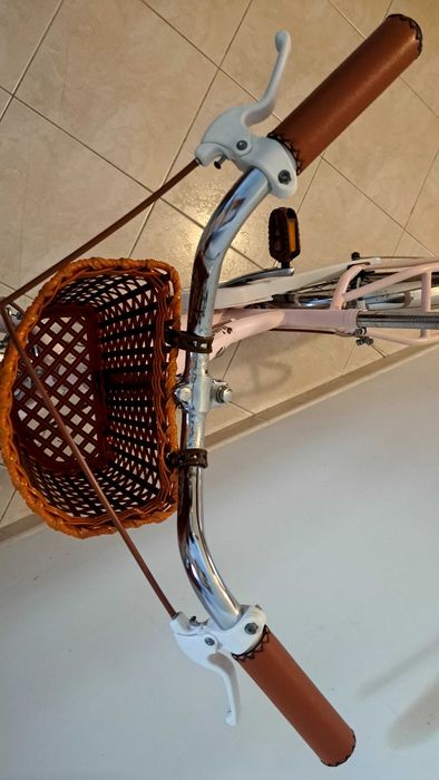 Bicicleta menina