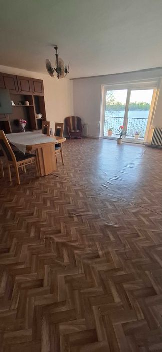 ,,Dom z bezpośrednim widokiem na jezioro - Dobiegniew".