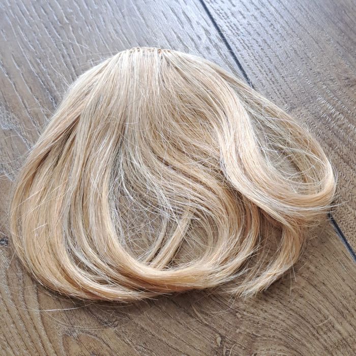 Naturalna Grzywka Clip-In | 100% Ludzkie Włosy | Średni Blond #24 auk 104