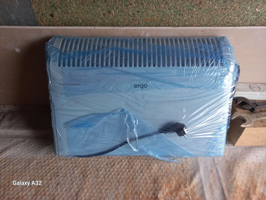 Електро обігрівач новий ,колонка в комплекті львівська