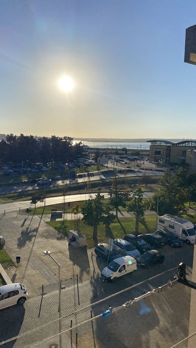 Quarto para arrendar em frente a terminal fluvial do Barreiro