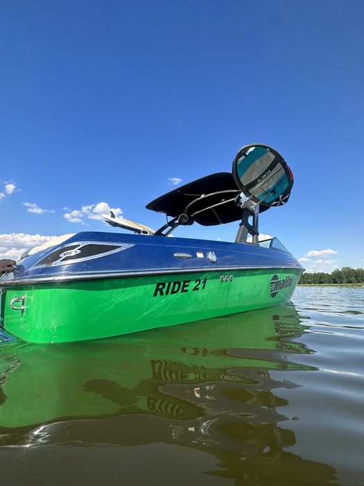 Motorówka Malibu 21 Ride Wakeboard/Wakesurf