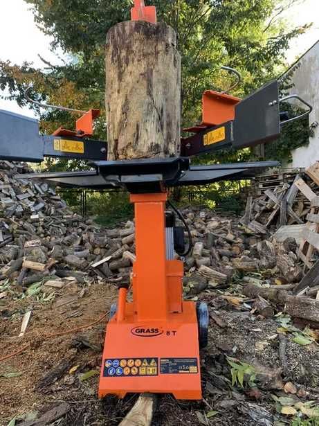 Łuparka hydrauliczna Grass 65887-A 8T