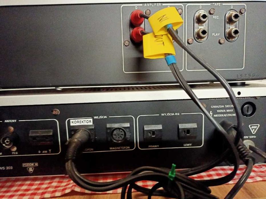 radio Tosca 303  -88-108MHz z equalizerem graficznym