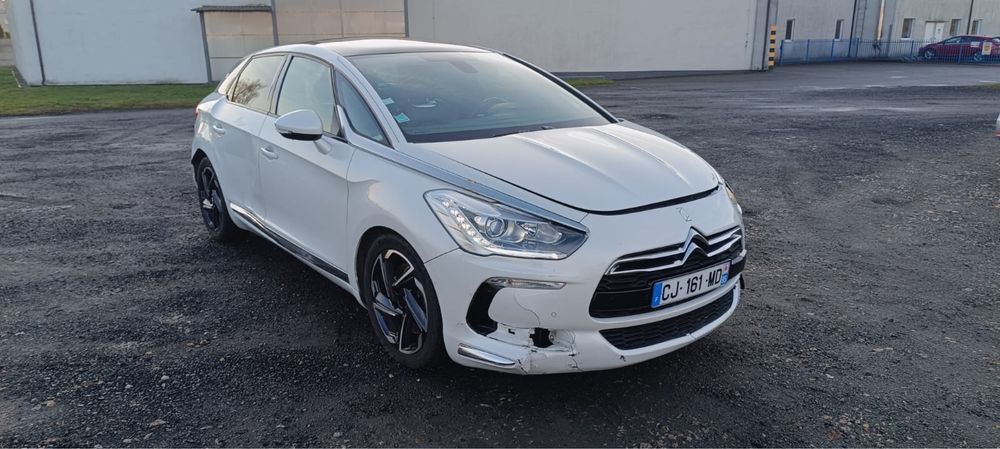 Citroën DS5