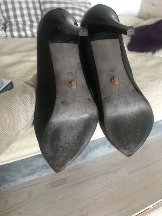 Czarne szpilki Ryłko estima rozmiar 39