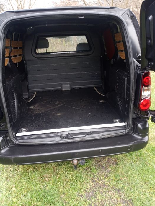 Peugeot partner 1.6 disel 2016 rok