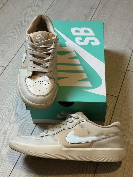Красовки Nike 42 размер.