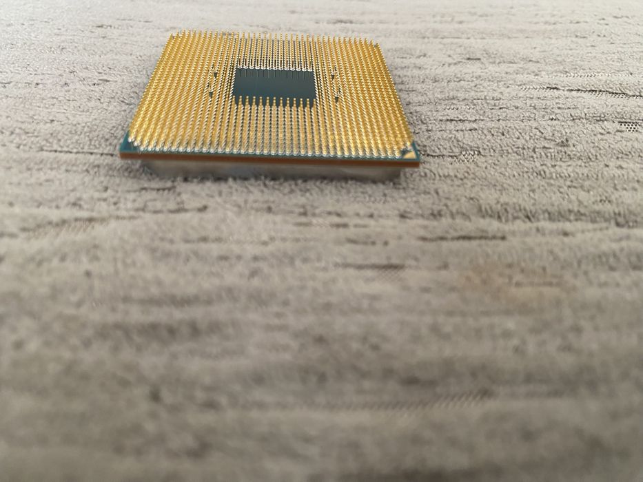 ryzen 5 3500x робочий все отлично