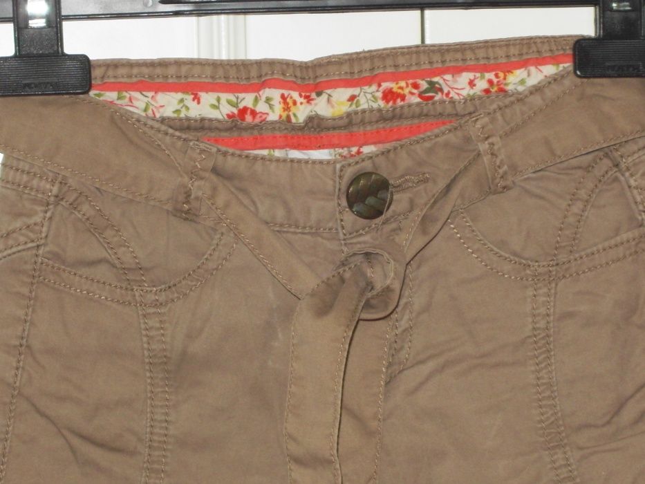 Calças meia-estação