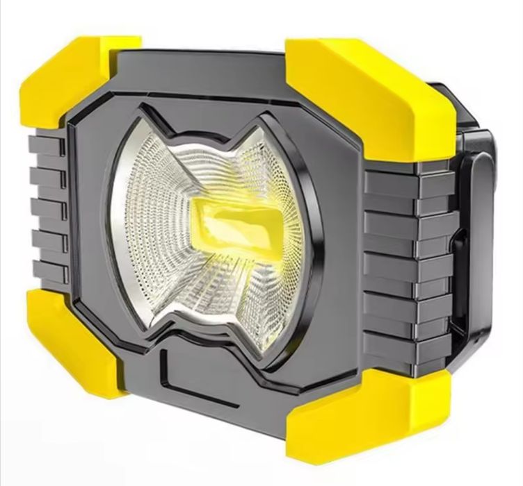 Прожектор акумуляторний на сонячній панелі. Можна заряджати телефон